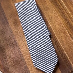 Brooks Brothers mens tie